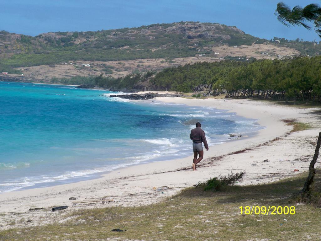 Le Pandanus Hotell Rodrigues Island Exteriör bild